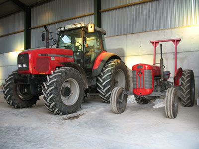 Ferguson Bathroom on Brother The Massey Ferguson 8220 Is Rated At 155 Hp