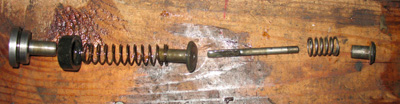 Valve from hydraulic pump of TE 20 tractor